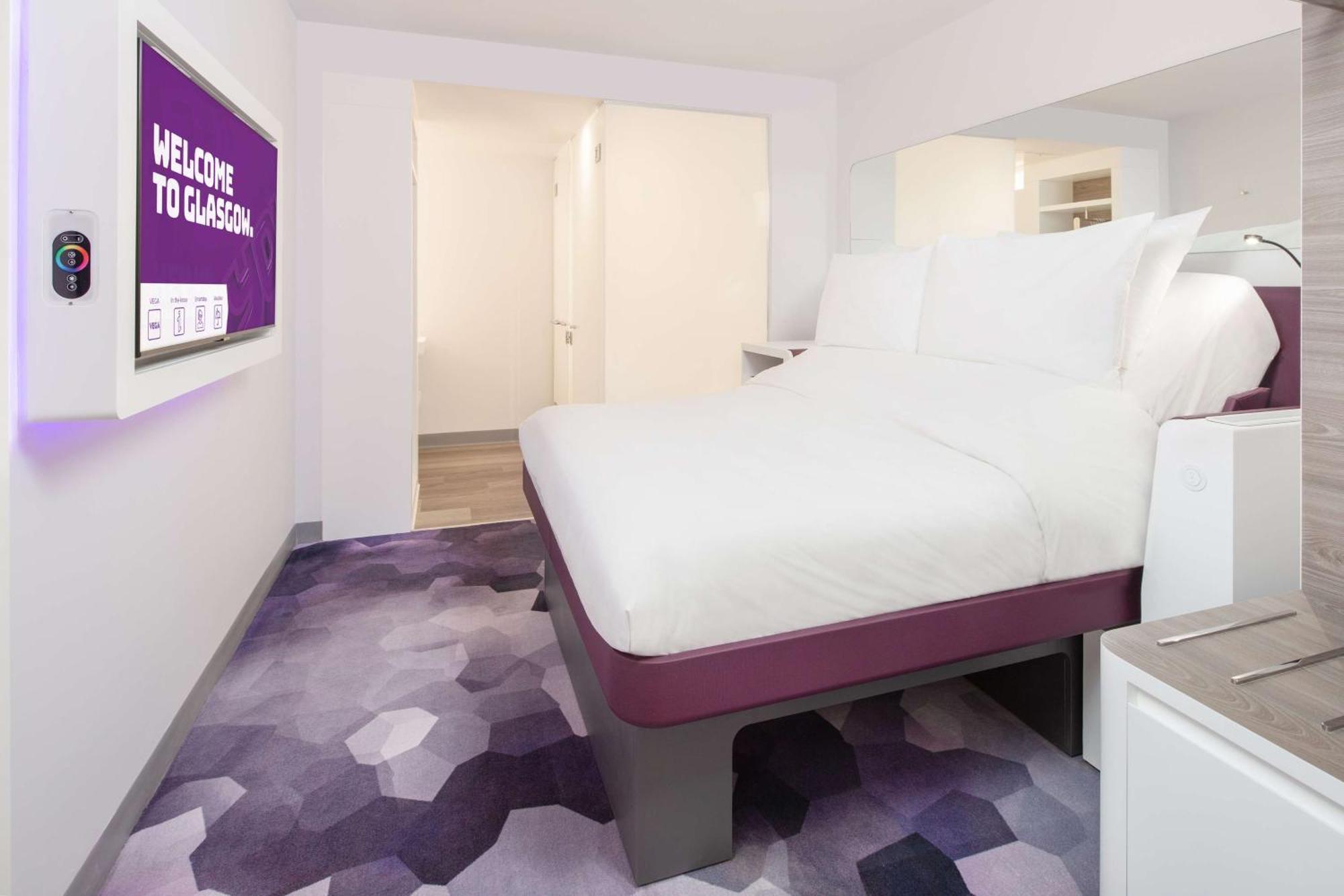 Yotel Glasgow Ngoại thất bức ảnh Welcome to Glasgow