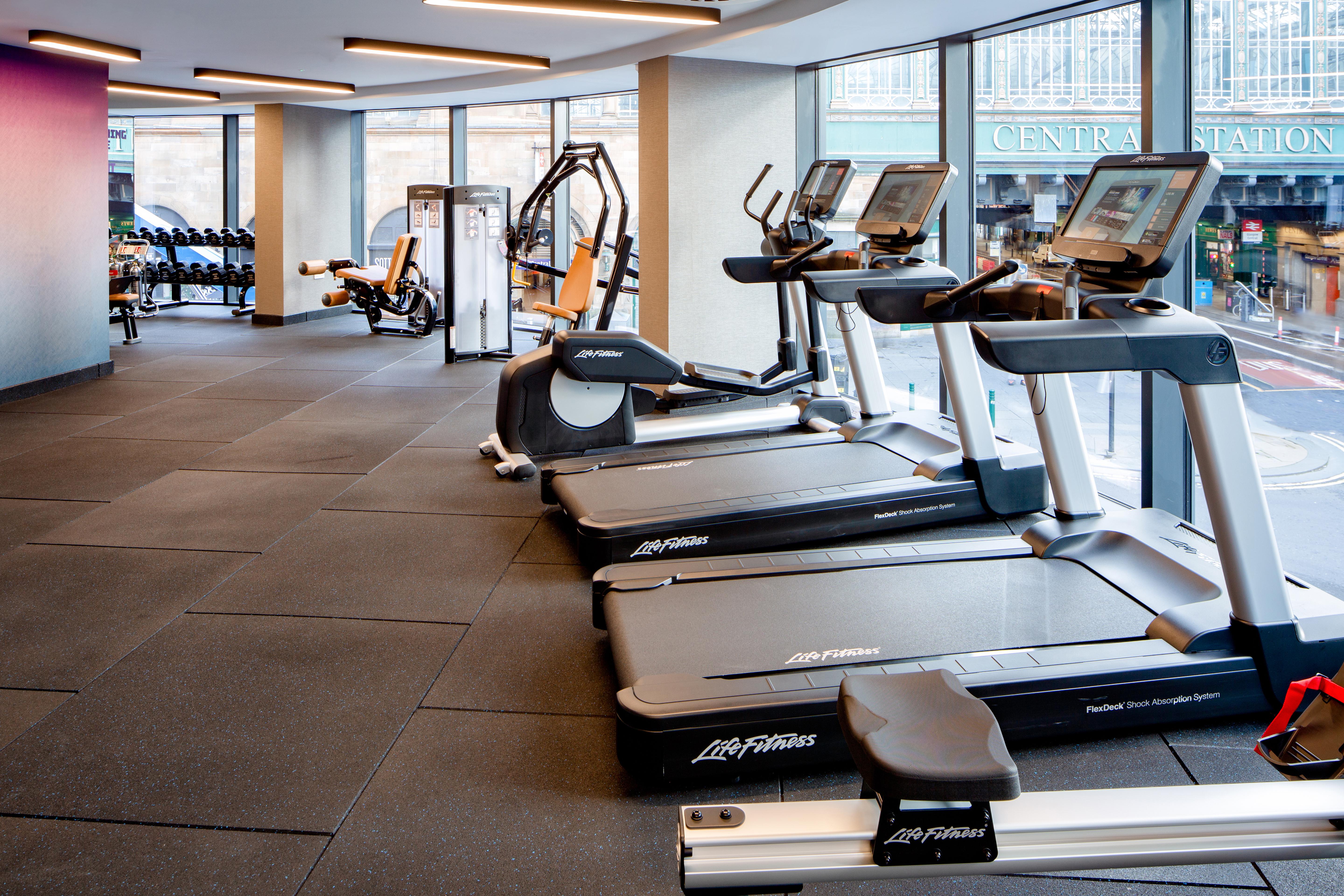 Yotel Glasgow Ngoại thất bức ảnh Life Fitness